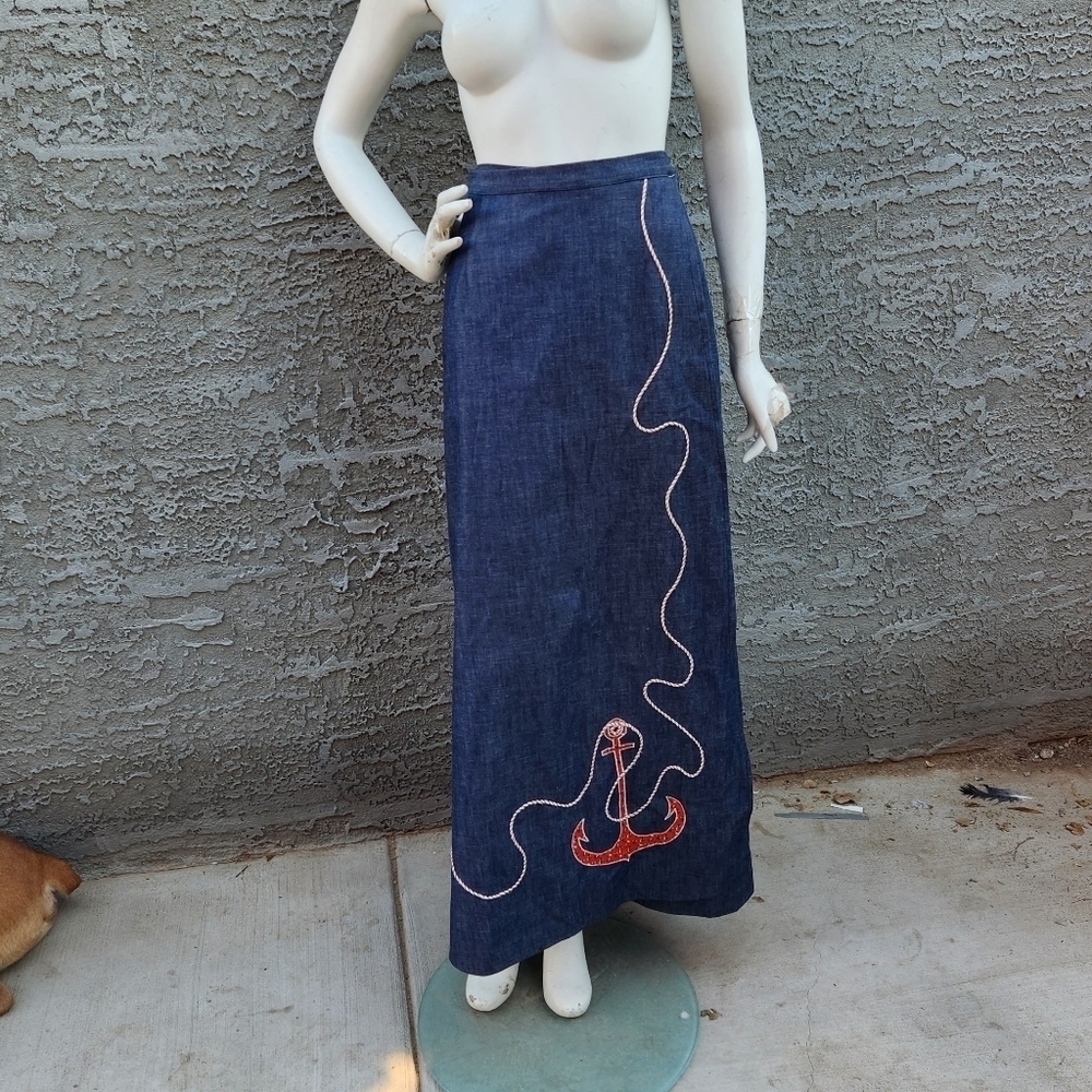 VINTAGE FROM THE 1970s WRAP UP SKIRT - Picture 3 of 7